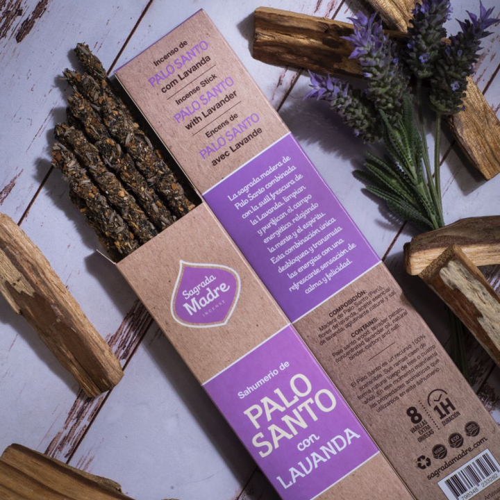 Palo Santo & Lavendel røgelsespinde 8 stk i gruppen Hjem & Sjæl / Ritual & Ceremoni / Røgelse, Lys og Dufte hos Rawfoodshop Scandinavia AB (12-01)