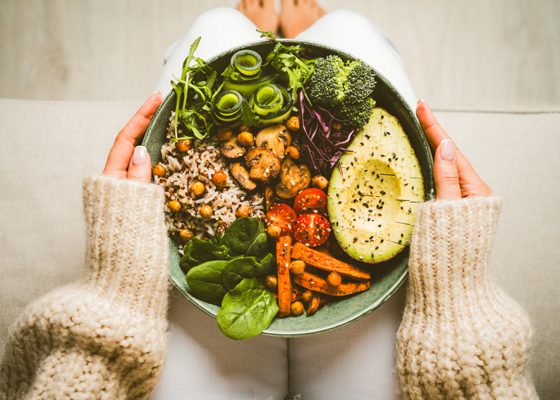 Buddha bowl – farverig & vegansk ret til alle lejligheder